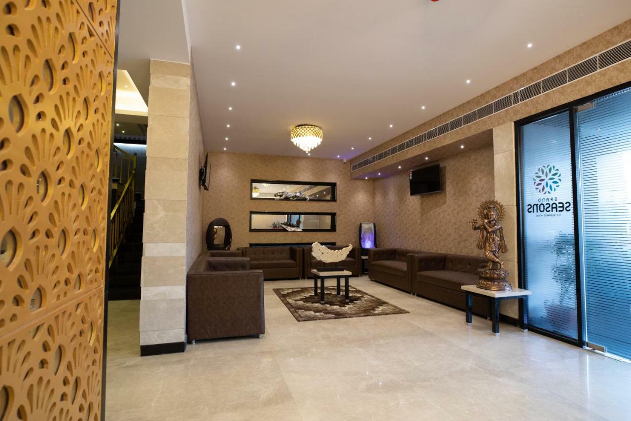 Fabhotel Prime Grand Seasons Bangalore Exterior foto
