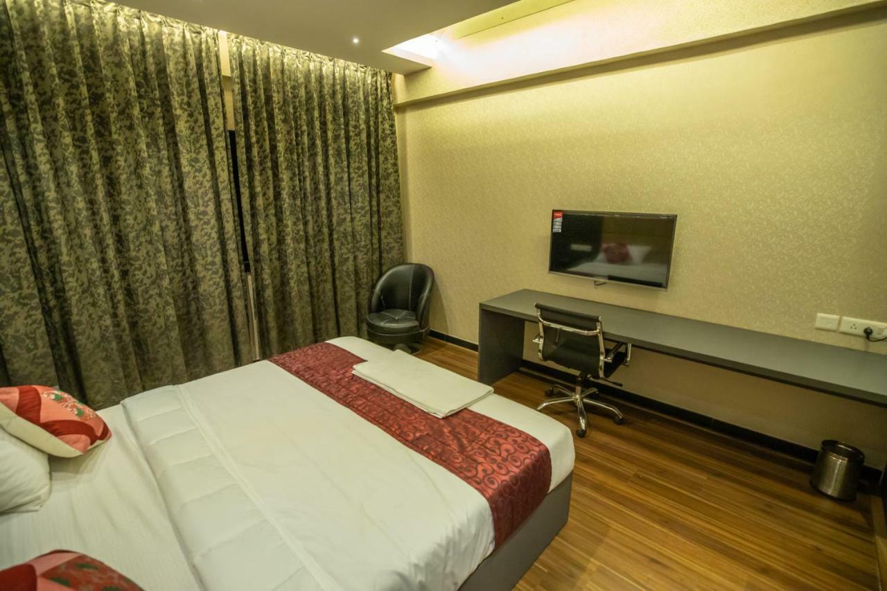 Fabhotel Prime Grand Seasons Bangalore Exterior foto